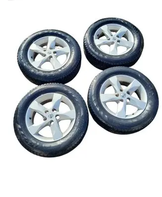 Nissan Qashqai R16 alloy rim 