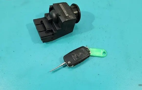Volkswagen Crafter Ignition lock A9069002000 IMPRK1507112