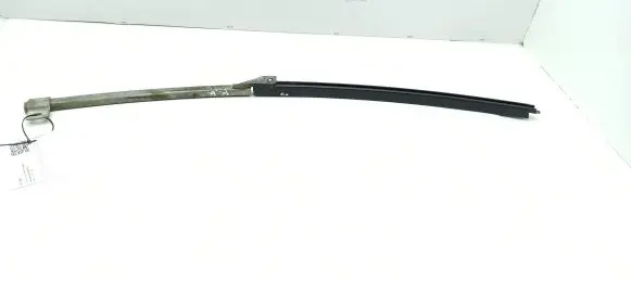 BMW 7 E23 Rear door windshield rail 