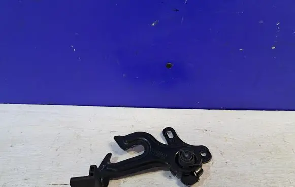 Volvo S60 Engine bonnet/hood lock/latch loop/hook 31218611
