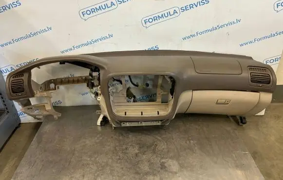 Toyota Land Cruiser (J100) Dashboard 5540160190E0 5550160170 5555260100
