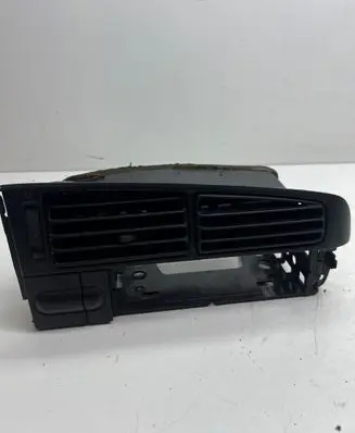 Volkswagen Golf III Dash center air vent grill 1H6819728D