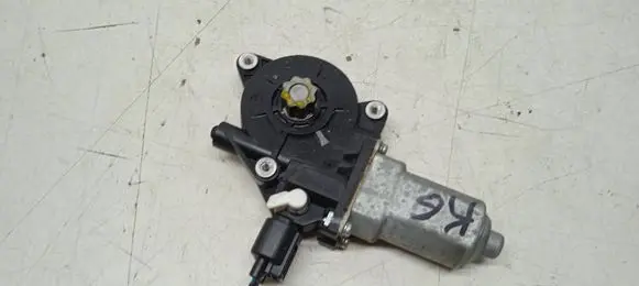 Honda Accord Front door window regulator motor 971070