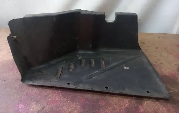 Volkswagen Multivan T5 Other under body part 7H0825207K 7E0825207