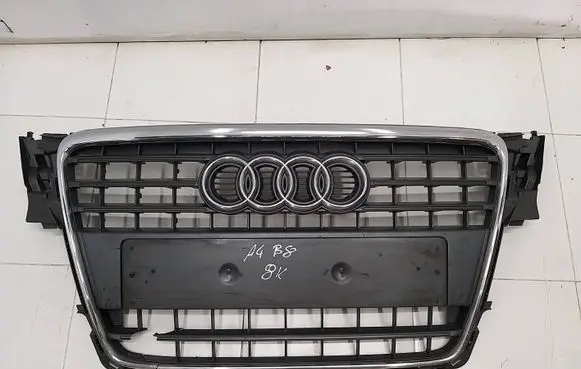 Audi A4 S4 B8 8K Front bumper upper radiator grill 8K0853651