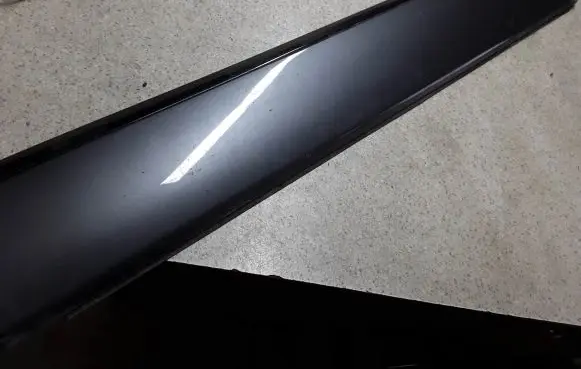 Front door trim (molding)