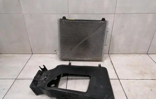 Tesla Model S Coolant radiator 600735200F