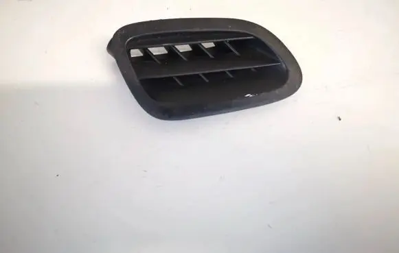 Subaru Legacy Dash center air vent grill