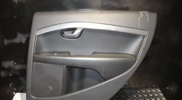 Volvo XC70 Front door card panel trim 30649472