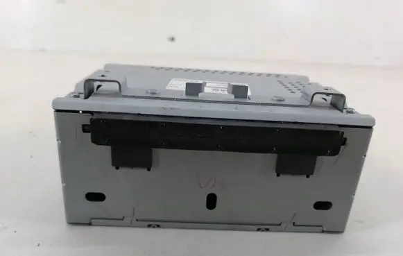 Ford Focus C-MAX Radio/CD/DVD/GPS head unit AM5T-18C815-XM