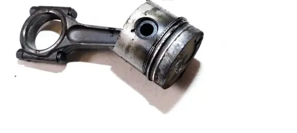 Citroen Berlingo Piston with connecting rod