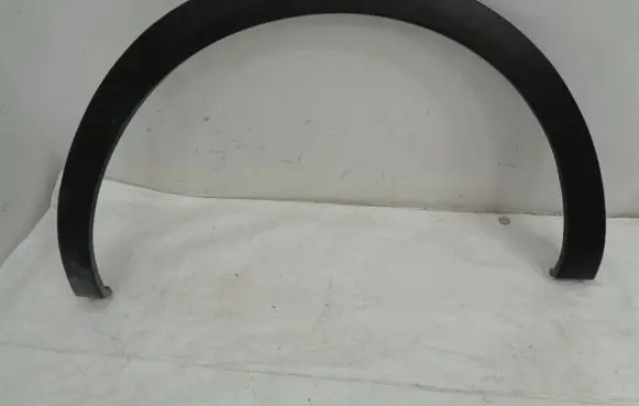 DS Automobiles 3 Crossback Rear arch trim 9817250177