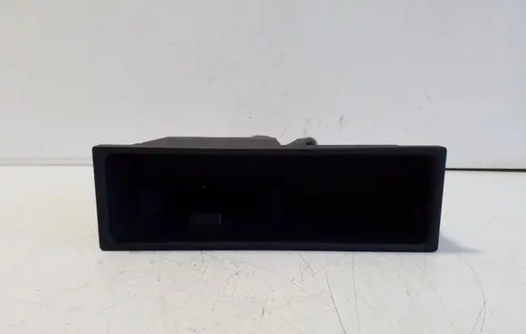 Audi TT TTS Mk2 iPod connector socket 8E0857925G