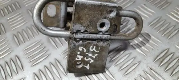 Audi A4 S4 B5 8D Rear door lower hinge 4A0833412A