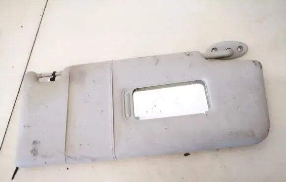Sun visor