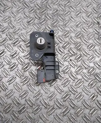 Opel Meriva A Tailgate exterior lock 
