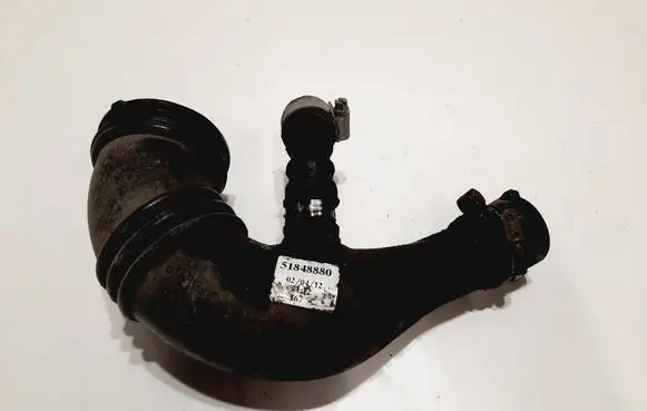 Fiat Doblo Turbo air intake inlet pipe/hose 
