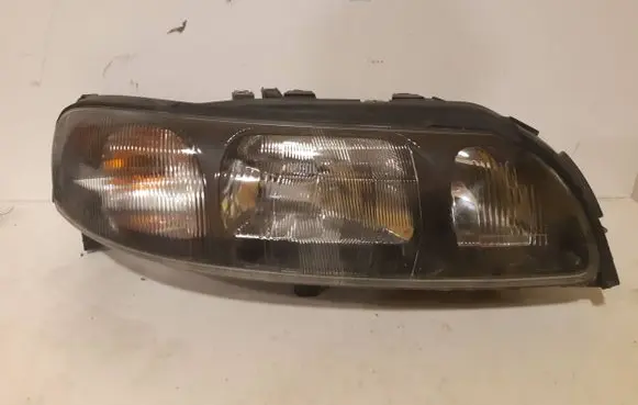 Volvo S60 Headlight/headlamp