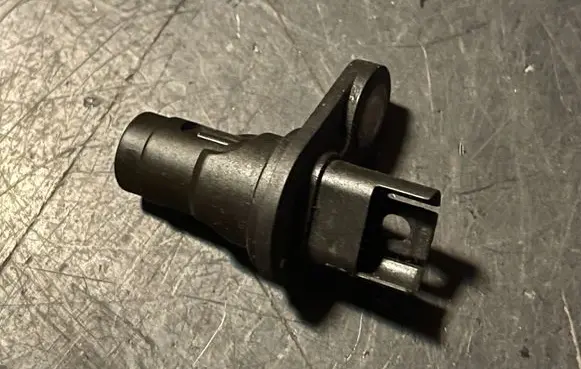 BMW 3 E90 E91 Camshaft position sensor 7525015