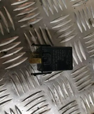 KIA Sorento Hazard warning light relay 955503E000 21X2512