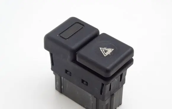 Peugeot 405 Hazard light switch 