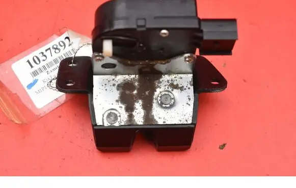 KIA Picanto Tailgate/trunk/boot lock/catch/latch 