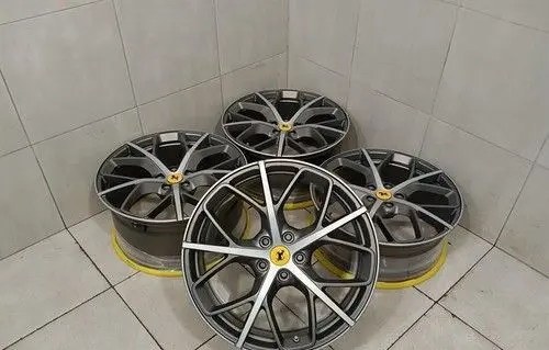 Ferrari Portofino R20 alloy rim