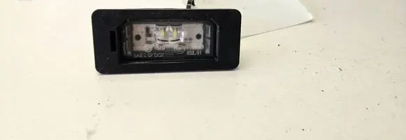 BMW 5 G30 G31 Number plate light 7410302