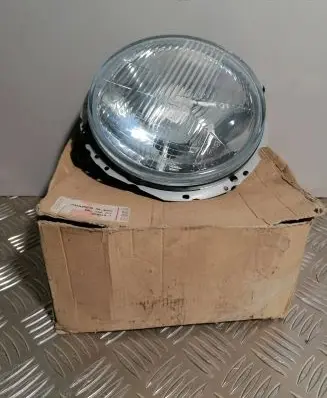 Volkswagen Caddy Headlight/headlamp 147941753
