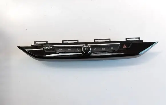 Opel Mokka B Radio/CD/DVD/GPS head unit 98348685 96110150 1221316000000489