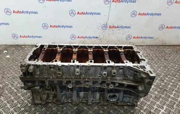 BMW X5 E70 Engine block 2161561 11112161561