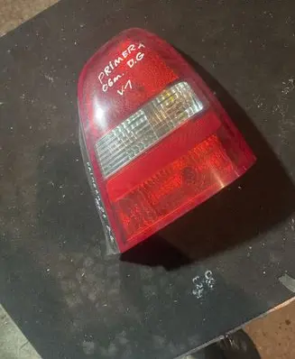 Nissan Primera Rear/tail lights 89025237