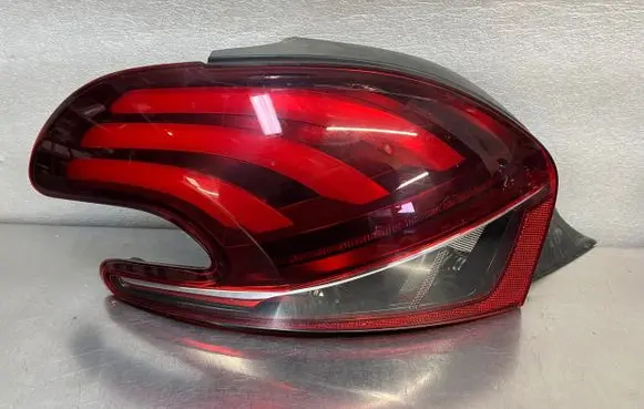 Peugeot 208 I Rear/tail lights PEUGEOT208I1FLLIFT