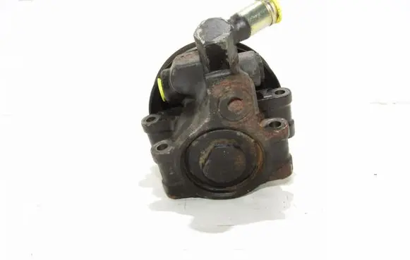 Ford Focus Power steering pump x84e3a733ac