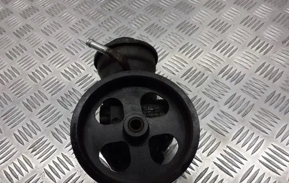 Toyota Avensis T250 Electric power steering pump BRAK