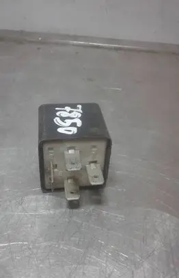 Ford Galaxy Other relay 898813000 7M0906363 95VW8B658KA