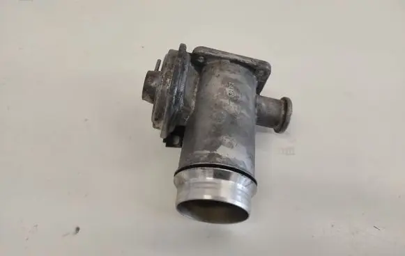 BMW X3 E83 EGR valve 77927077