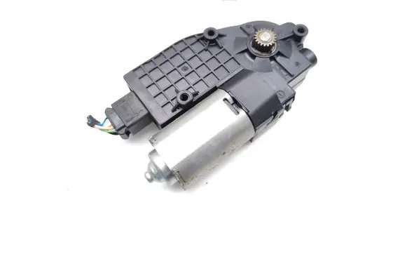 Nissan Qashqai Sunroof motor/actuator 19991070449