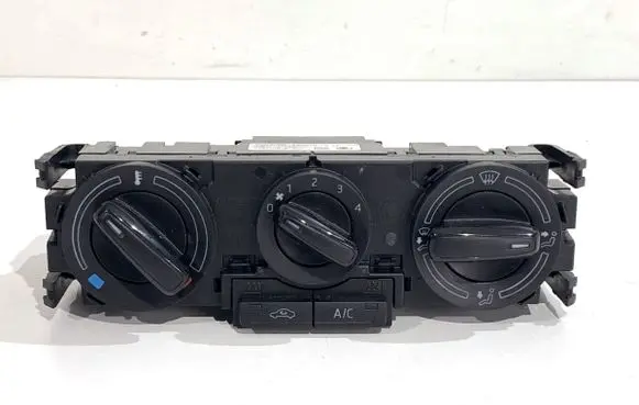 Skoda Rapid (NH) Interior fan control switch 5JA820045C