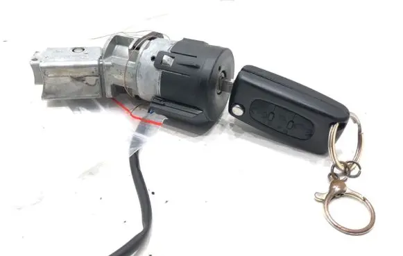 Citroen C5 Ignition lock 9663123380