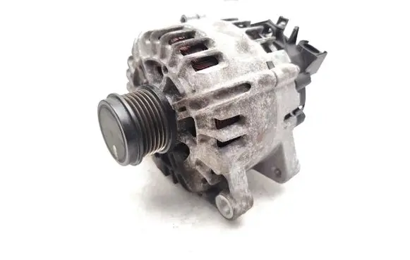 Ford Kuga II Generator/alternator AV6N-10300-GD