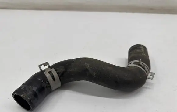 Toyota C-HR I Engine coolant pipe/hose
