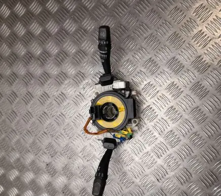 KIA Spectra Wiper turn signal indicator stalk/switch 202003393