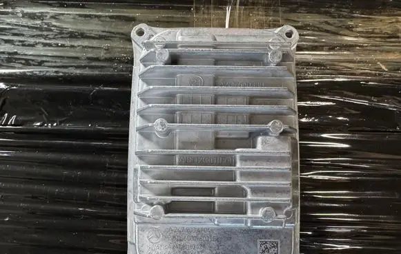 Mercedes-Benz E W213 LED ballast control module A2479004104