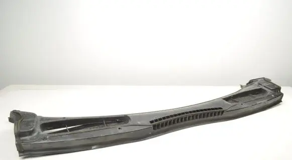 Ford Tourneo Wiper trim 