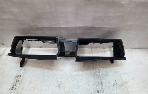 Opel Astra L Intercooler air guide/duct channel 0V512 9842350180