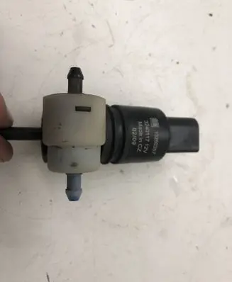 Opel Insignia A Windscreen/windshield washer pump 3240117