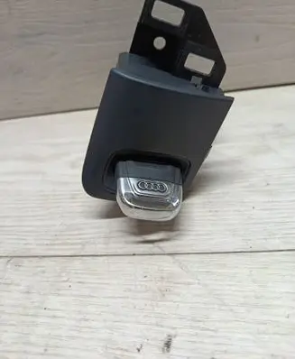 Audi A4 S4 B8 8K Ignition lock 8K0909131D