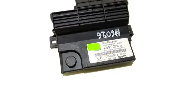 Audi A8 S8 D3 4E Other control units/modules 4E0907280A F005S00073