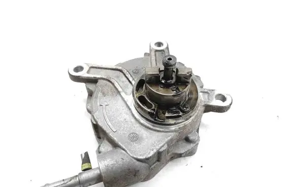 Toyota Avensis T270 Vacuum pump VAPEC19S